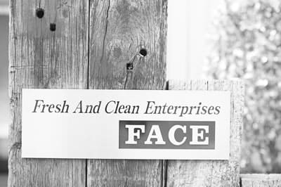 有限会社フェイス設立